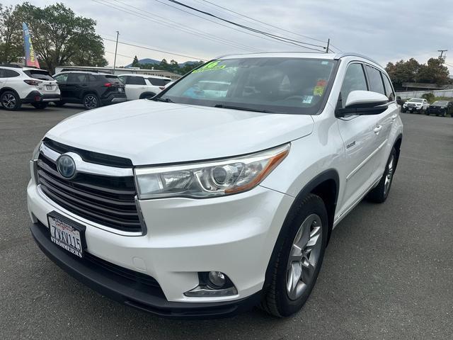 used 2016 Toyota Highlander Hybrid car, priced at $21,500