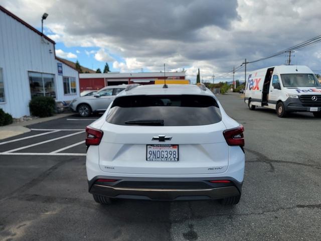 used 2024 Chevrolet Trax car, priced at $21,900