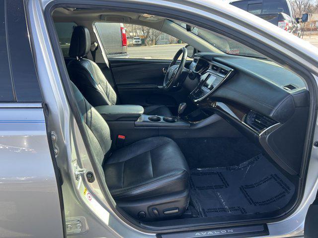 used 2013 Toyota Avalon Hybrid car, priced at $15,900