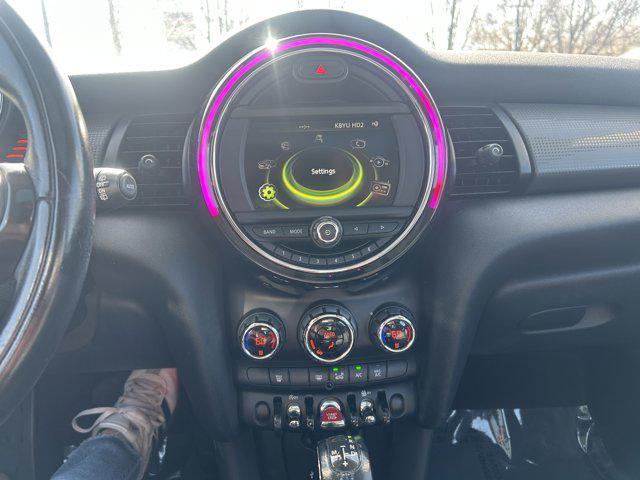 used 2016 MINI Hardtop car, priced at $9,900