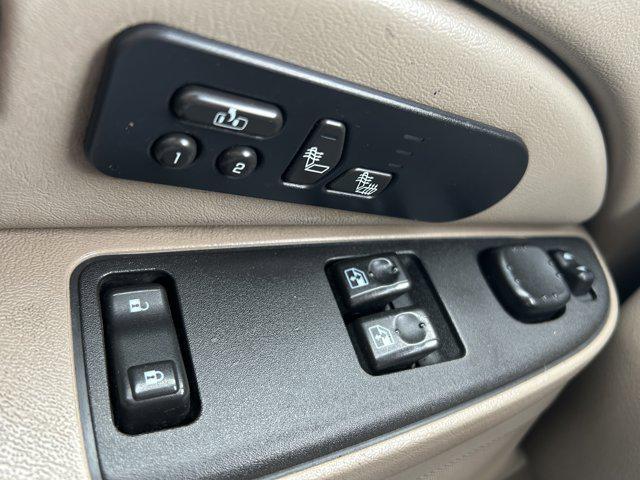 used 2007 GMC Sierra 2500 car, priced at $25,900