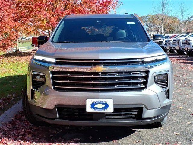 new 2026 Chevrolet Traverse car, priced at $43,920