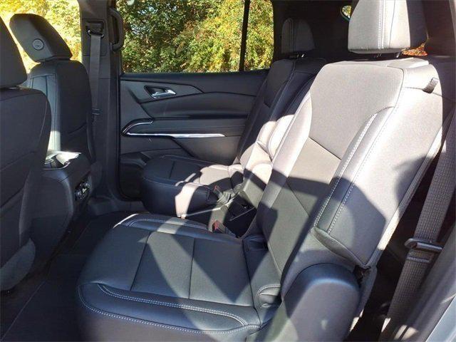 new 2026 Chevrolet Traverse car, priced at $45,420