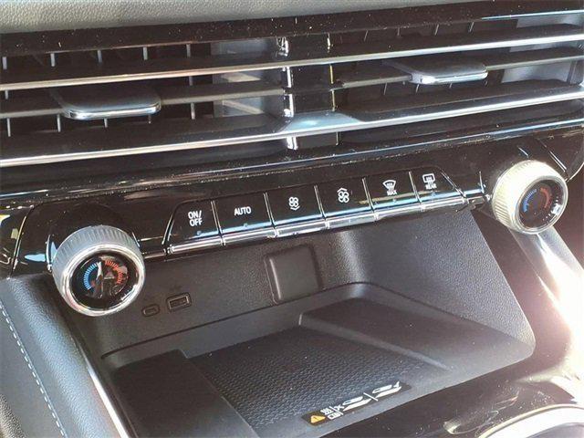 new 2026 Chevrolet Traverse car, priced at $43,920