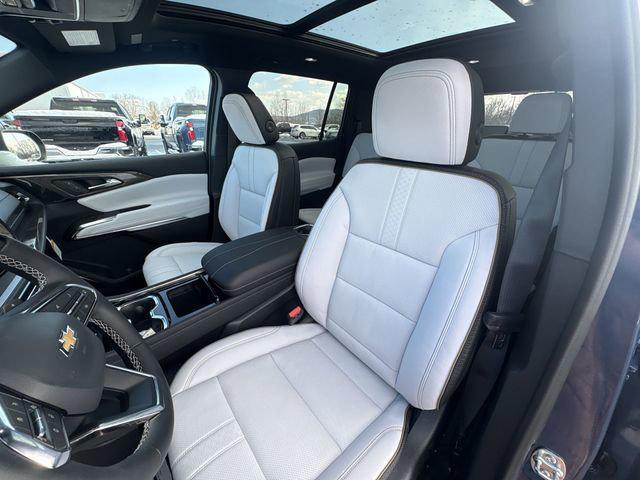 new 2026 Chevrolet Traverse car, priced at $61,270