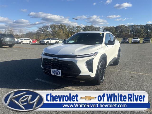 used 2025 Chevrolet Trax car, priced at $23,159