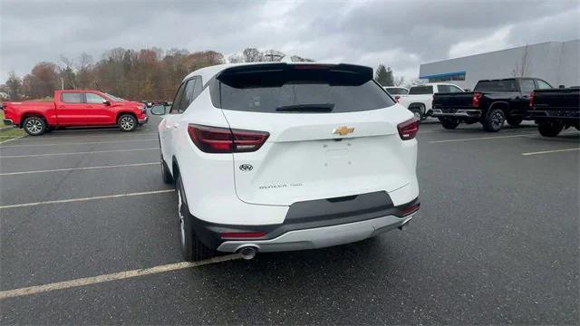 new 2025 Chevrolet Blazer car, priced at $34,190