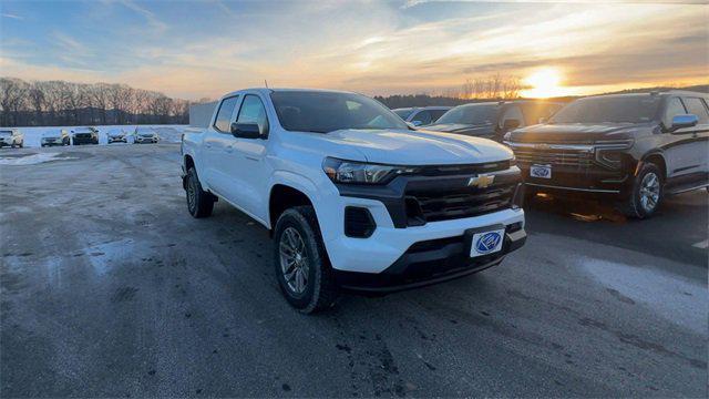 new 2026 Chevrolet Colorado car, priced at $38,660