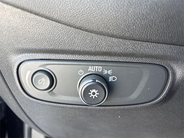 used 2023 Chevrolet Equinox car, priced at $23,999