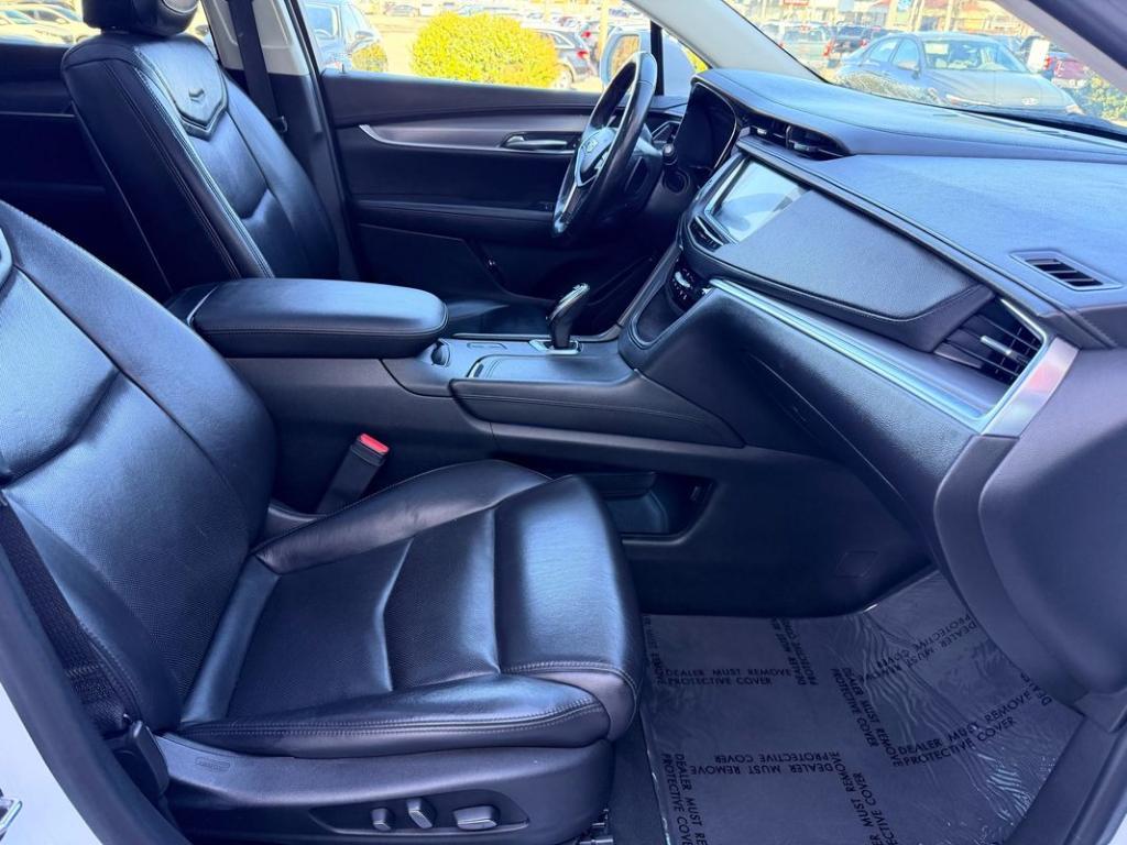 used 2018 Cadillac XT5 car, priced at $14,999