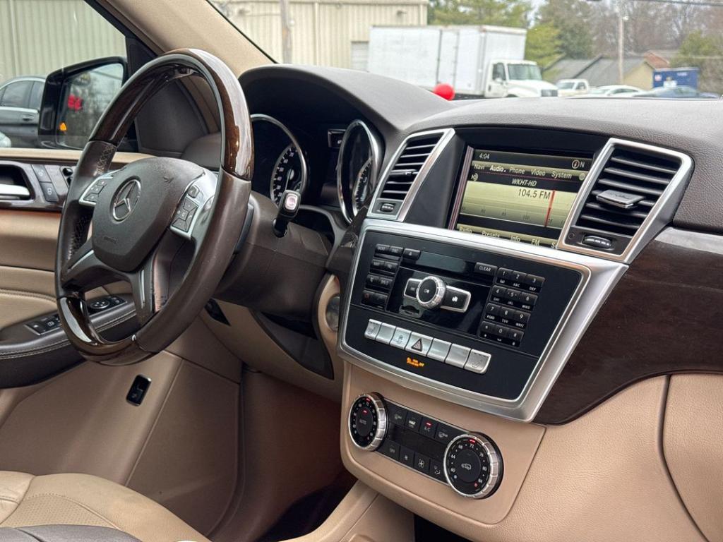 used 2015 Mercedes-Benz M-Class car, priced at $13,499