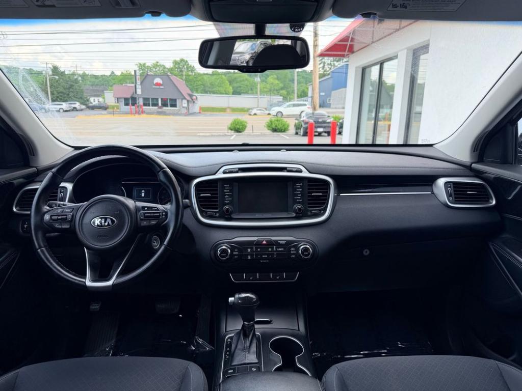 used 2018 Kia Sorento car, priced at $11,727