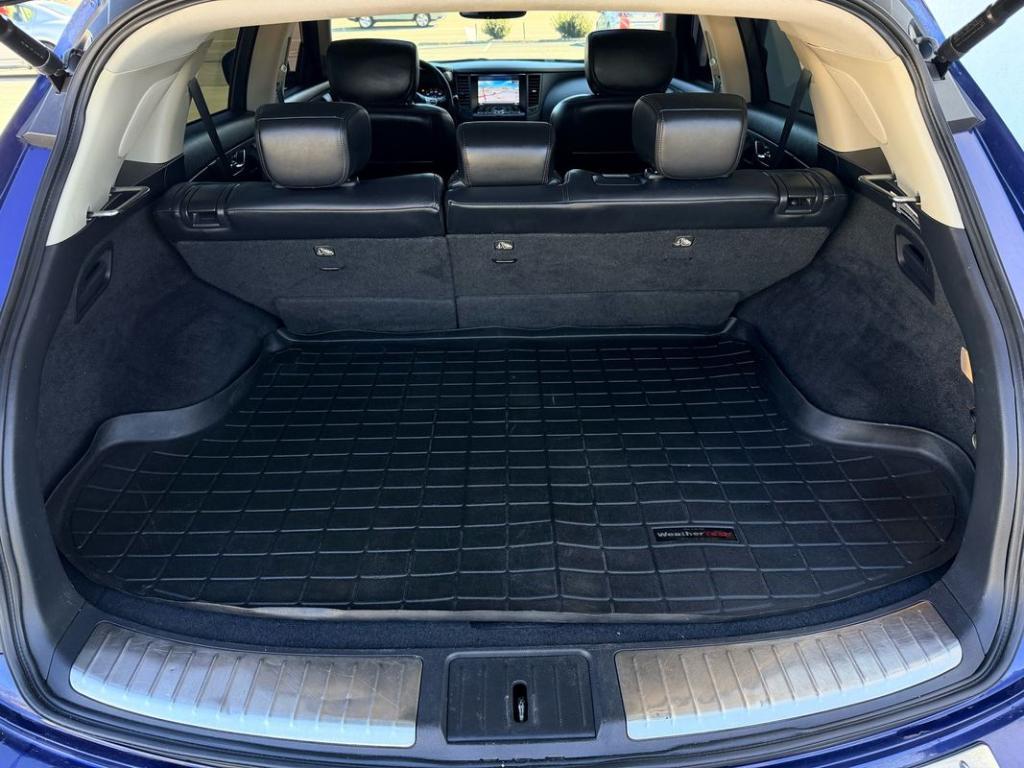 used 2015 INFINITI QX70 car, priced at $13,499