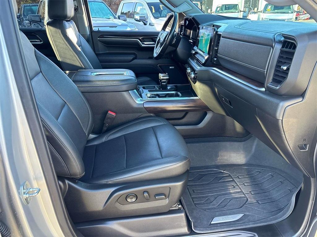 used 2022 GMC Sierra 1500 car, priced at $42,000