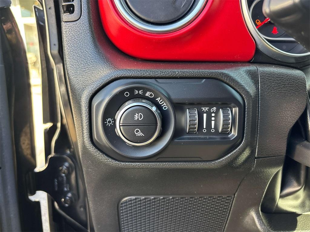 used 2022 Jeep Gladiator car, priced at $36,850