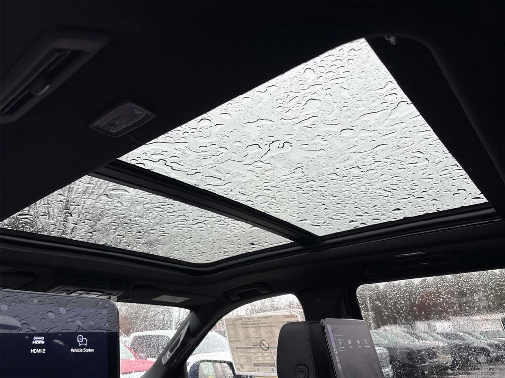 new 2026 GMC Yukon XL car, priced at $94,344