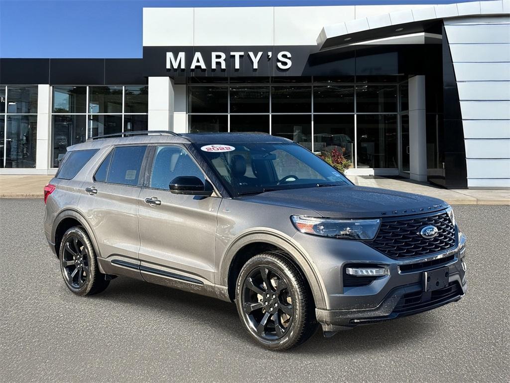 used 2022 Ford Explorer car, priced at $32,000