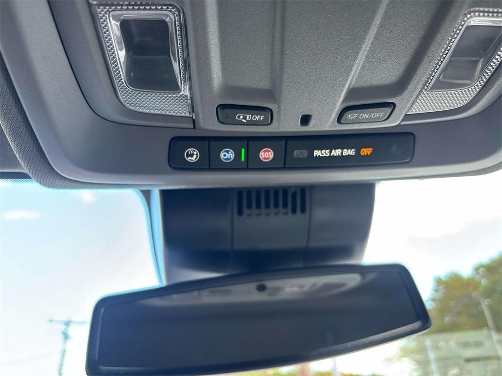 new 2025 GMC Sierra 3500 car, priced at $71,800