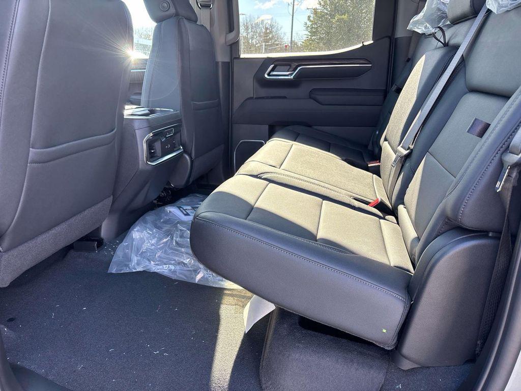 new 2026 GMC Sierra 1500 car, priced at $61,390