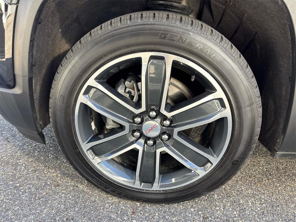 used 2023 GMC Acadia car, priced at $28,000