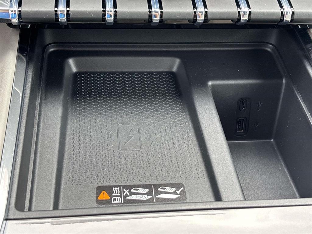 new 2026 GMC Acadia car, priced at $45,595