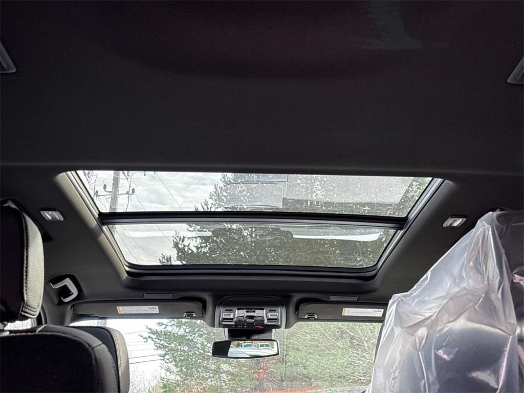 new 2026 GMC Yukon XL car, priced at $94,334