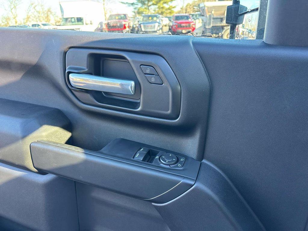 new 2025 GMC Sierra 3500 car, priced at $72,873