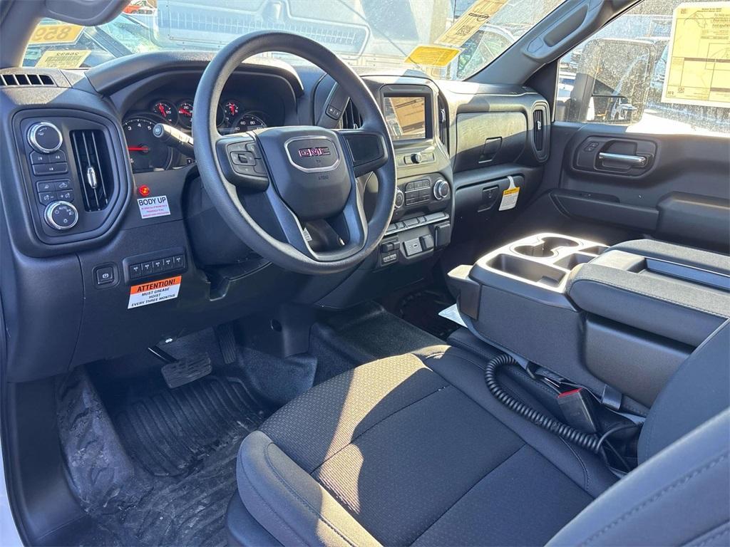 new 2025 GMC Sierra 3500 car, priced at $72,873