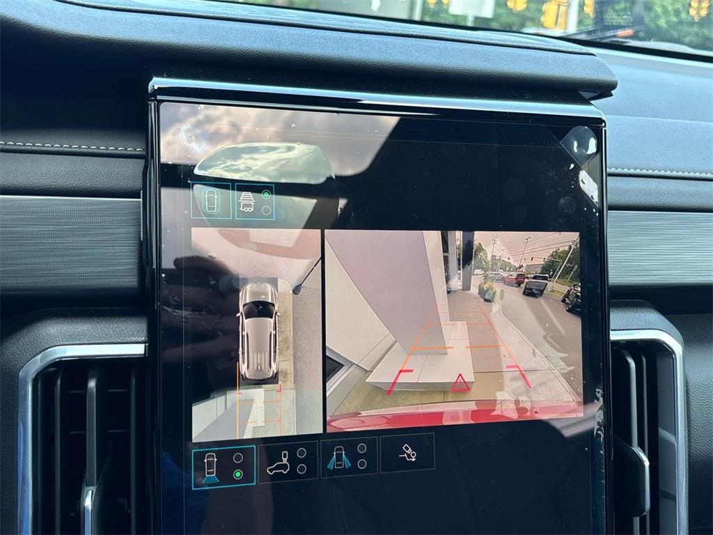 new 2025 GMC Acadia car, priced at $50,425