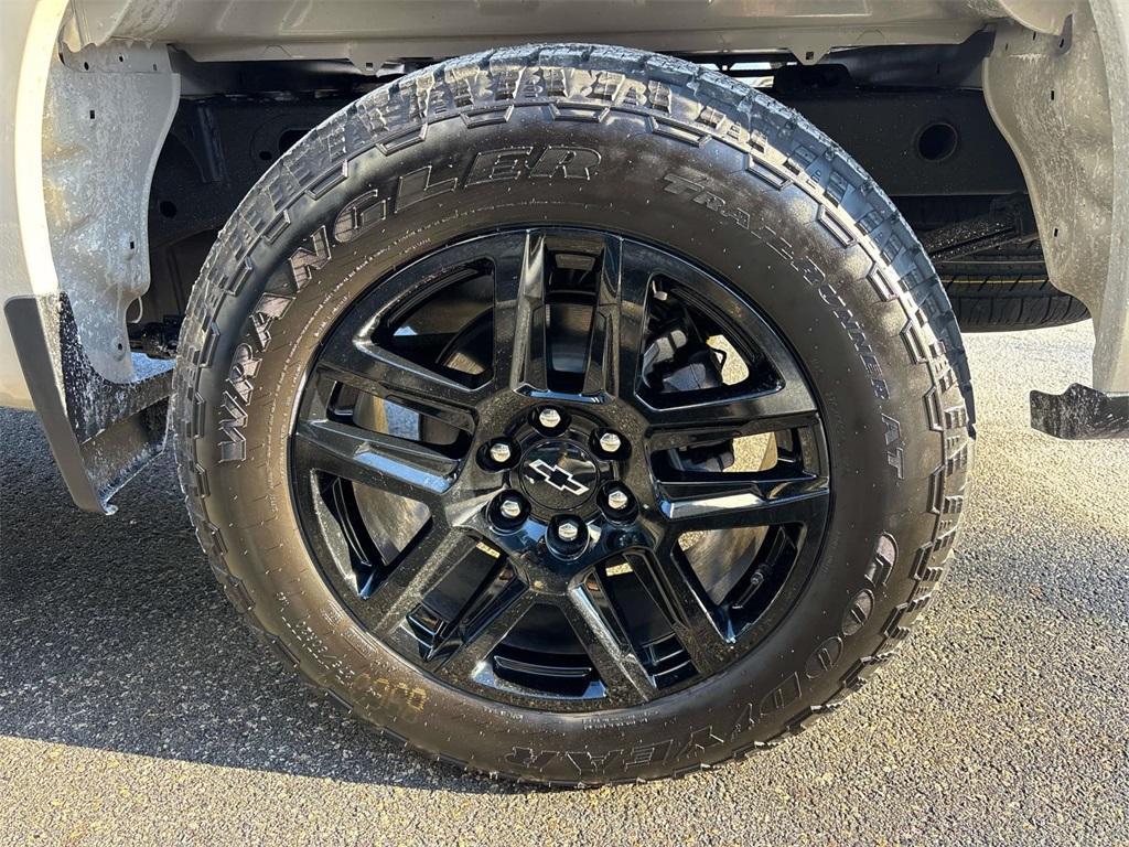 used 2026 Chevrolet Silverado 1500 car, priced at $48,000