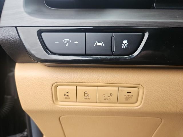 used 2022 Kia Carnival car, priced at $22,995