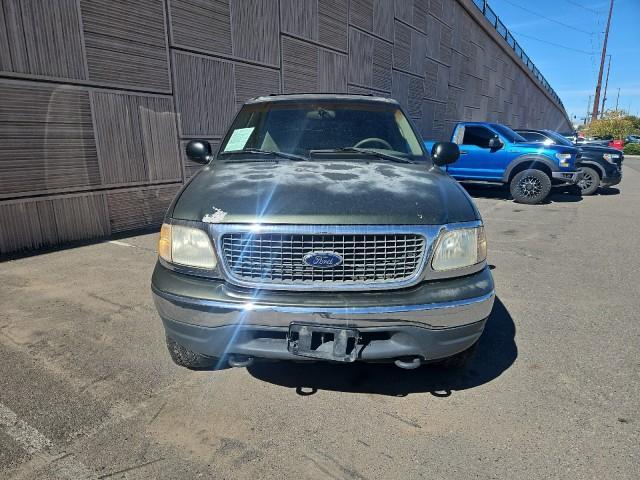 used 2001 Ford Expedition car, priced at $1,377