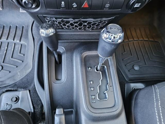 used 2014 Jeep Wrangler Unlimited car, priced at $15,995