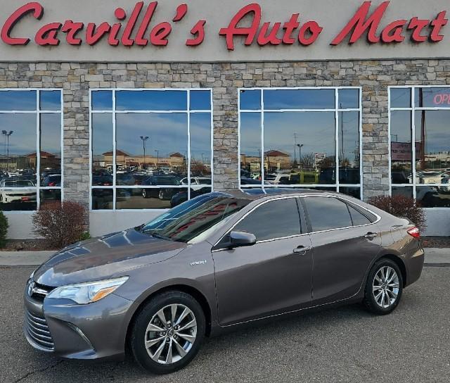 used 2017 Toyota Camry Hybrid car, priced at $15,399