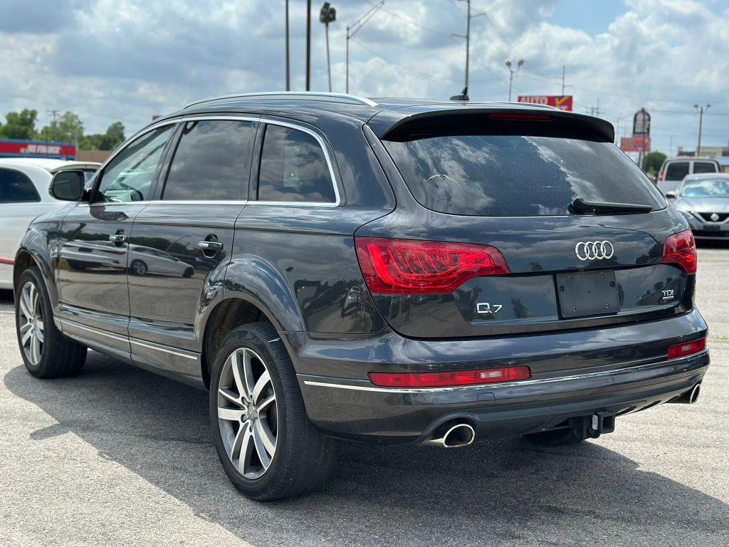 used 2015 Audi Q7 car, priced at $14,400