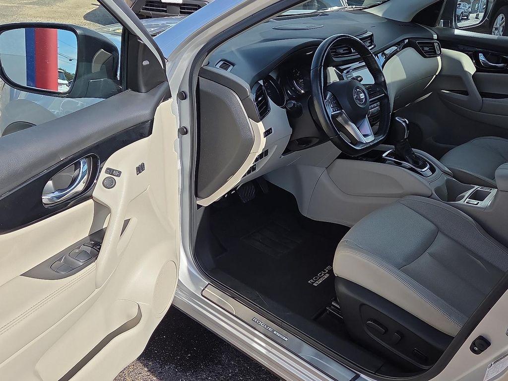 used 2022 Nissan Rogue Sport car, priced at $23,990