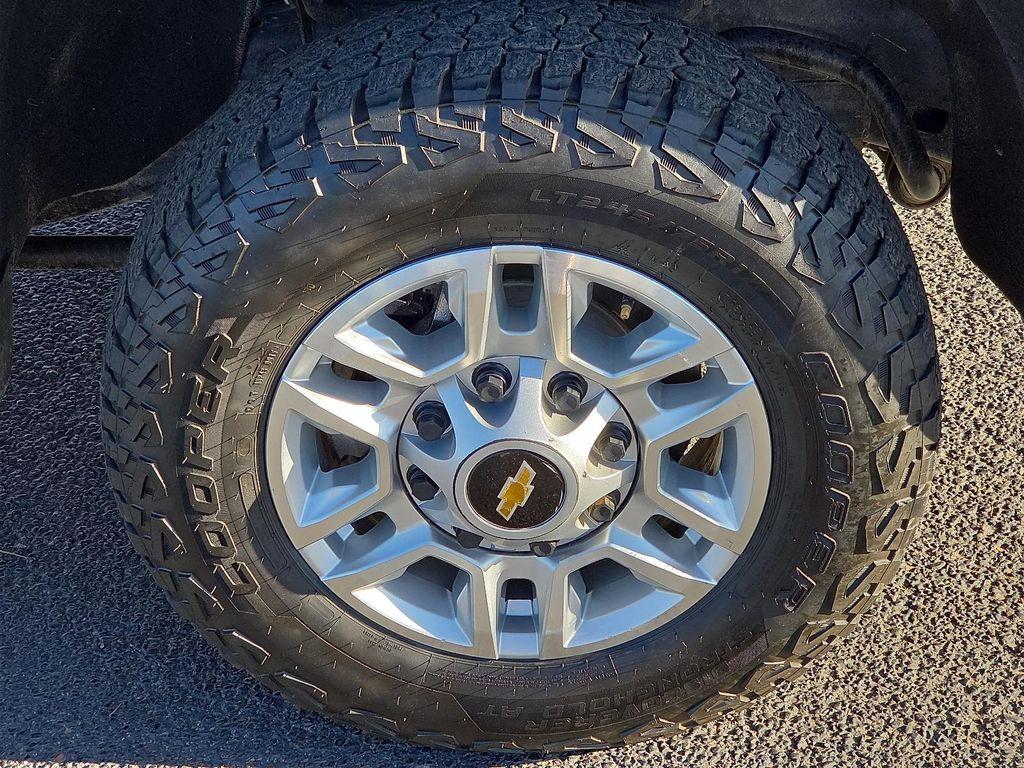 used 2024 Chevrolet Silverado 2500 car, priced at $47,990