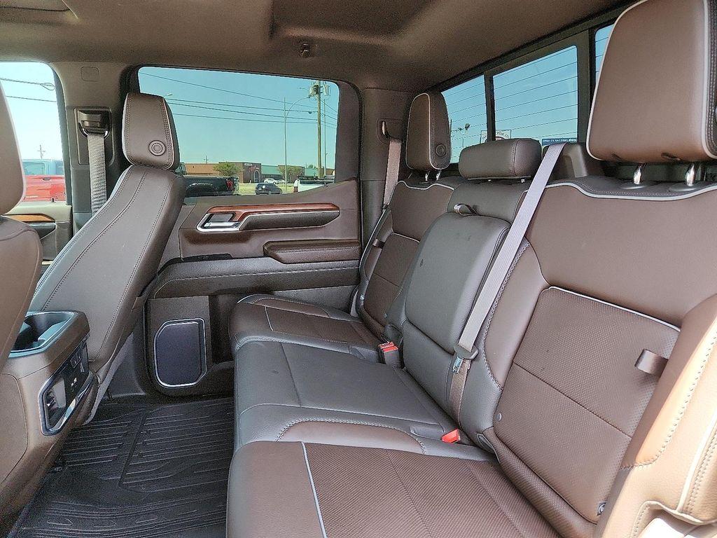 used 2023 GMC Sierra 1500 car, priced at $50,990