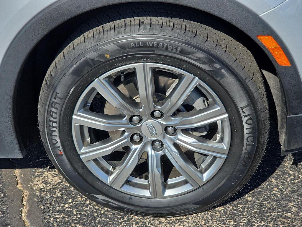 used 2021 Cadillac XT4 car, priced at $23,990