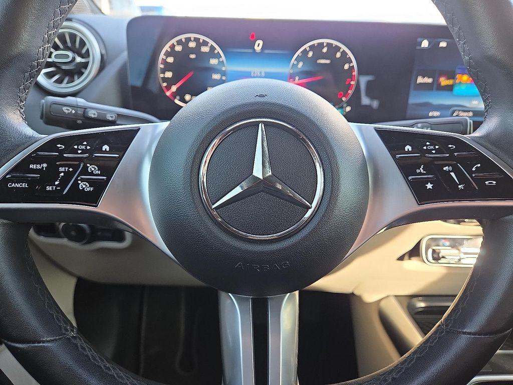 used 2024 Mercedes-Benz GLA 250 car, priced at $32,995