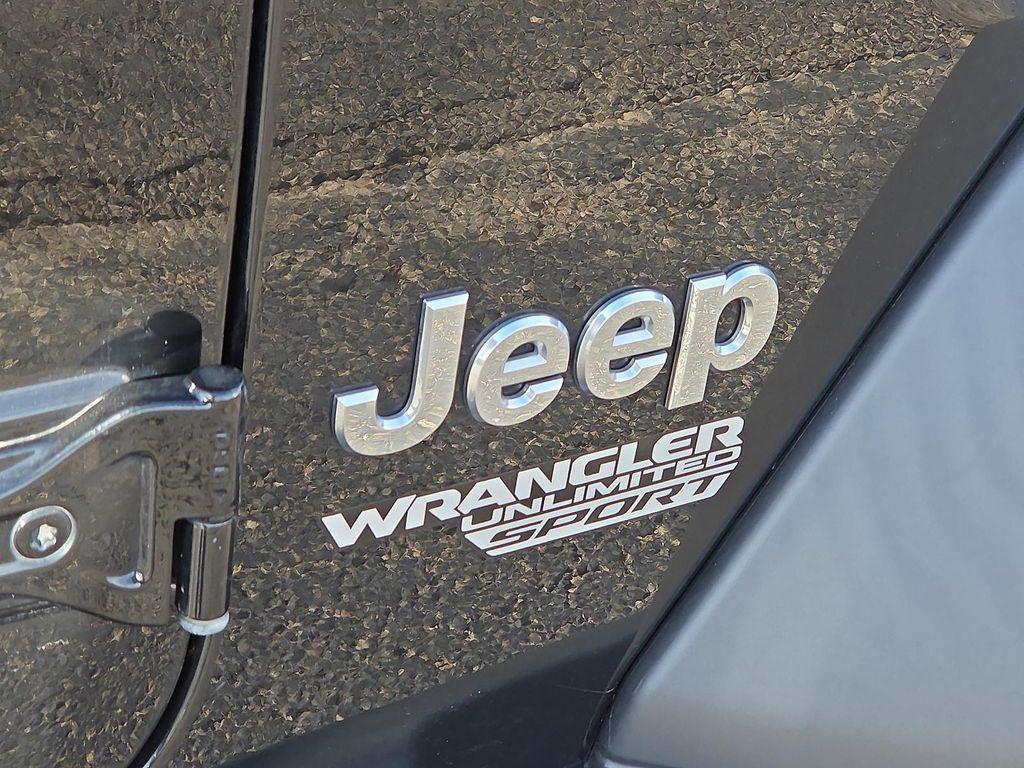 used 2020 Jeep Wrangler Unlimited car, priced at $25,995