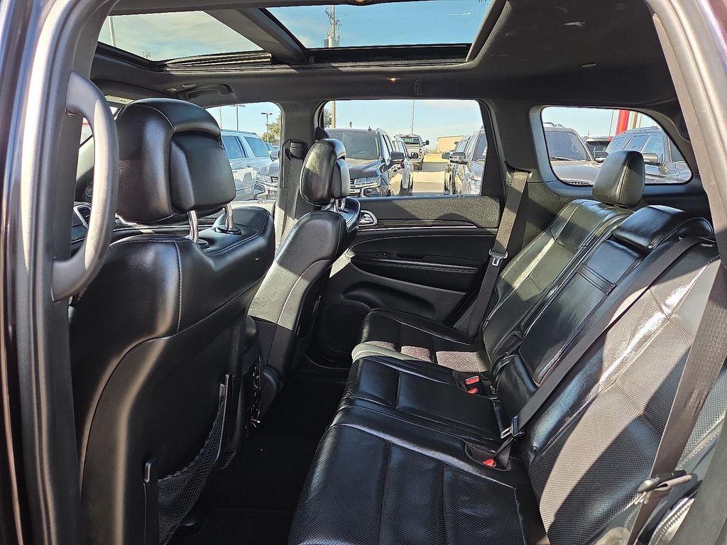 used 2021 Jeep Grand Cherokee car, priced at $19,990