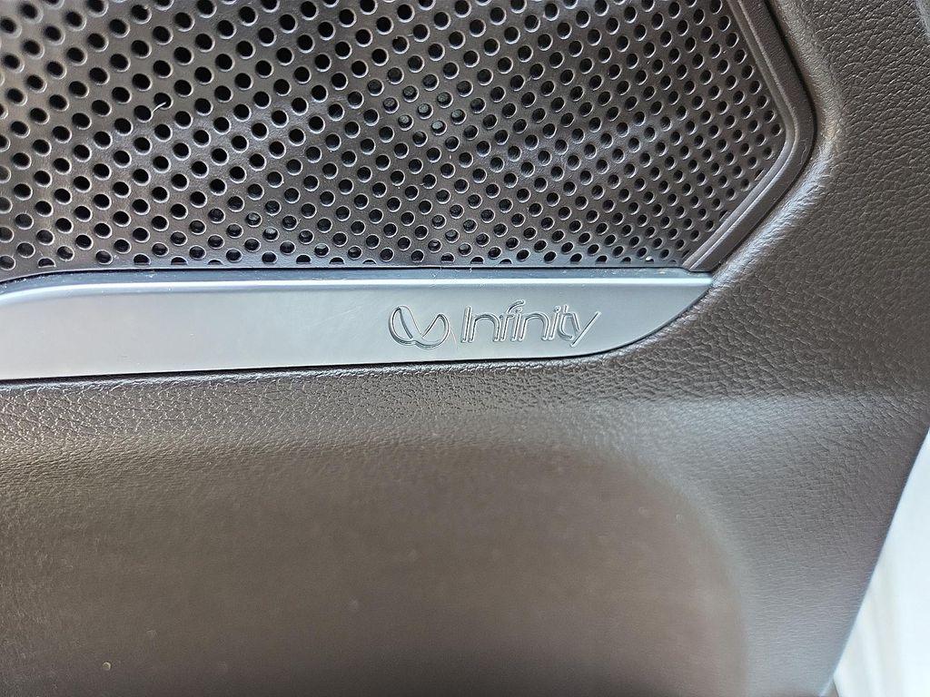 used 2020 Hyundai Santa Fe car, priced at $22,990