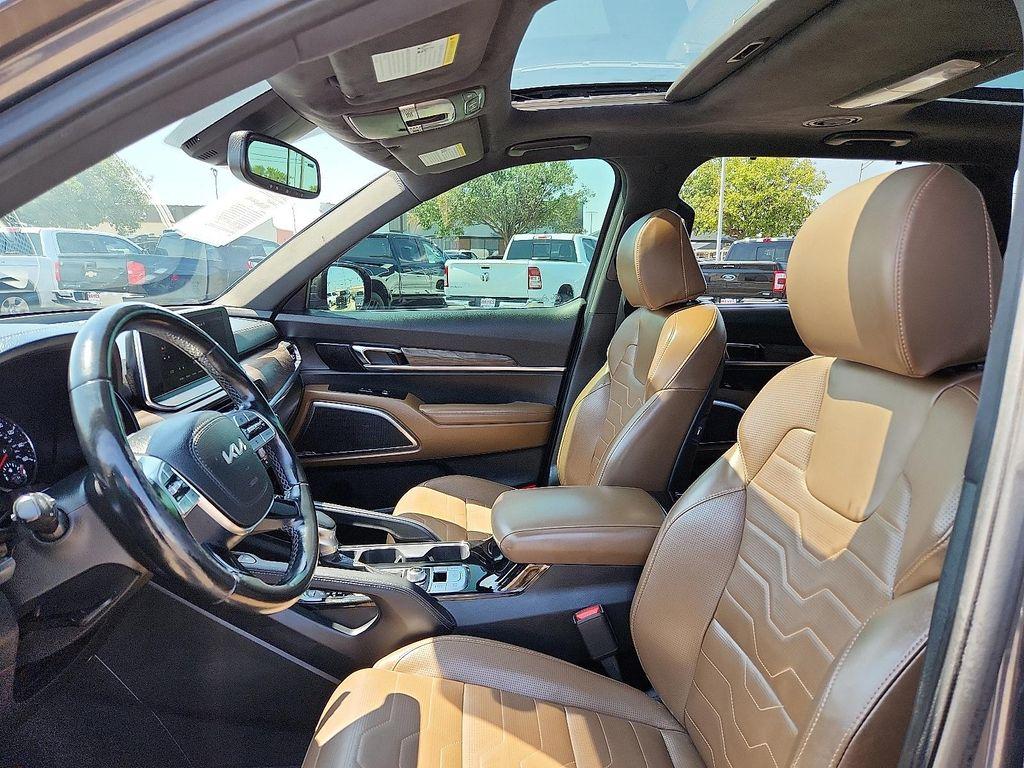used 2022 Kia Telluride car, priced at $27,495