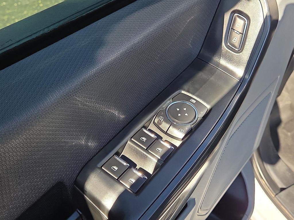 used 2021 Ford F-150 car, priced at $21,990