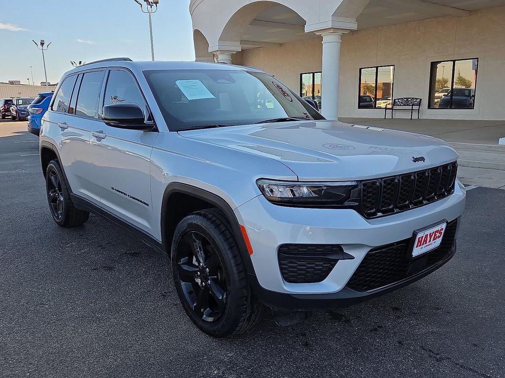 used 2024 Jeep Grand Cherokee car, priced at $34,590