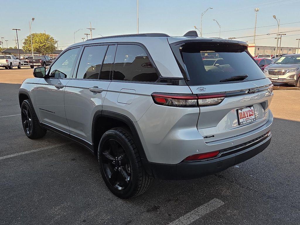 used 2024 Jeep Grand Cherokee car, priced at $34,590