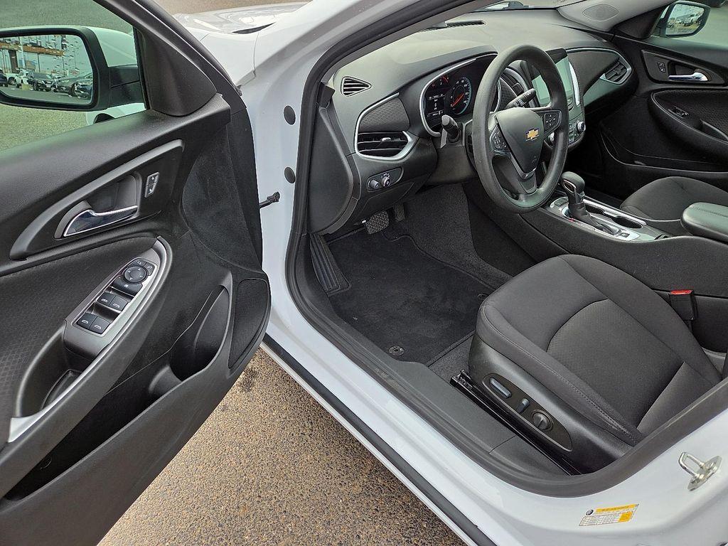 used 2023 Chevrolet Malibu car, priced at $19,995