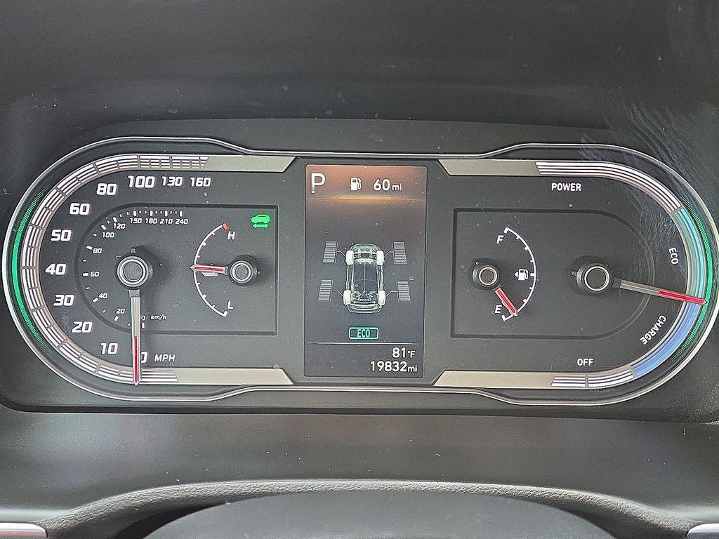 used 2024 Hyundai TUCSON Hybrid car, priced at $27,490