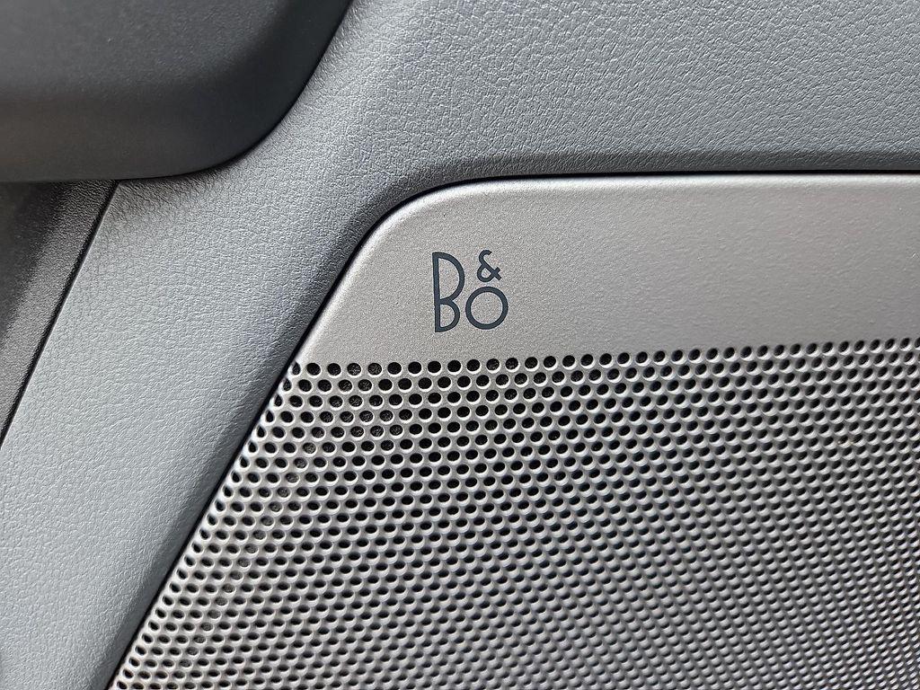 used 2022 Ford F-150 car, priced at $39,990